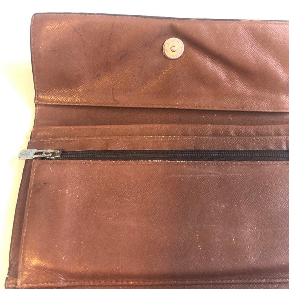 LOUIS VUITTON Vintage LV Monogram Canvas Bifold Wallet Made in France MSRP $800 - Picture 16 of 16